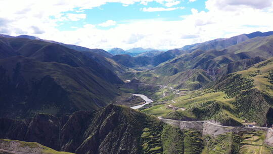 西藏 317川藏北线 那曲市 乃秀村高原 旅行视频素材模板下载