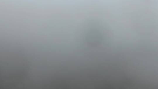 大山里的云雾缭绕视频素材模板下载