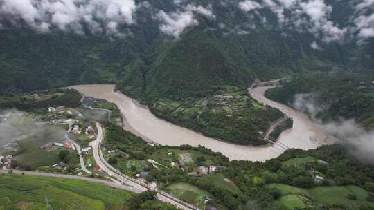 丙中洛  怒江大峡谷