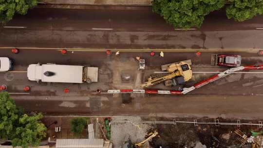 道路建设建筑工人修路