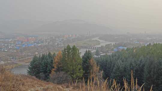 内蒙山区镇子山上自然风景