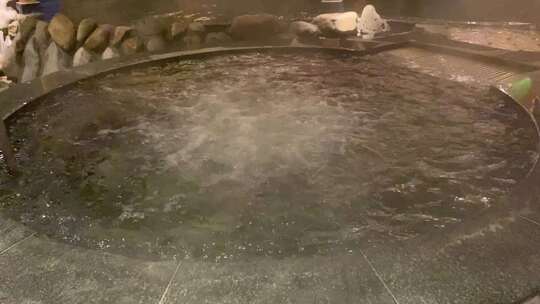 青岛红树林汤泉，冬季泡温泉