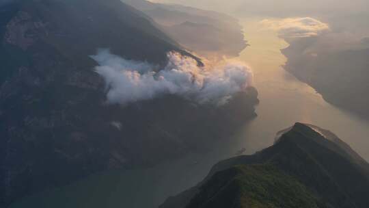 4K震撼三峡瞿塘峡自然风光航拍视频