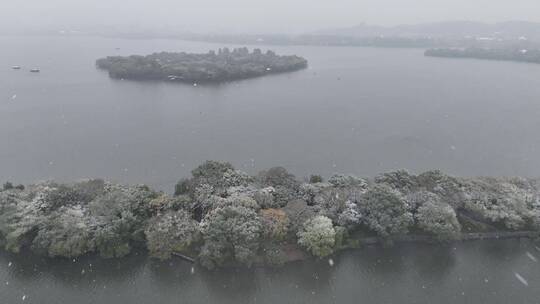 航拍西湖大雪