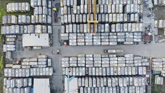 正上方视角上海集装箱码头货物堆放场地视频素材模板下载