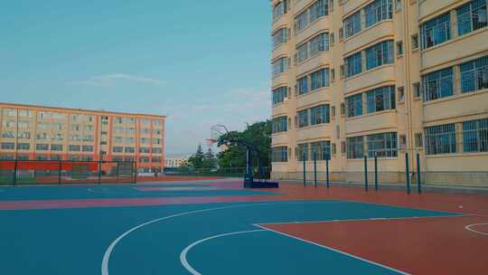 学校宣传学校空荡荡篮球场视频