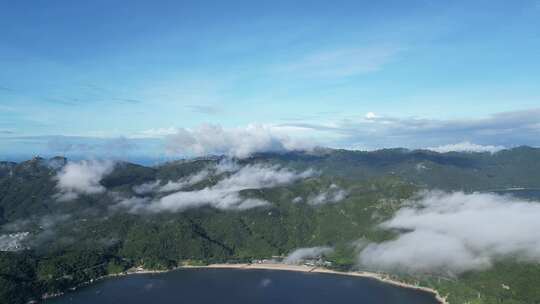 大山风车云海自然风光航拍