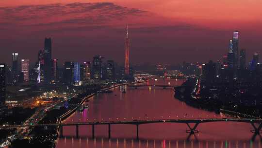 广州琶洲大桥夜景车流