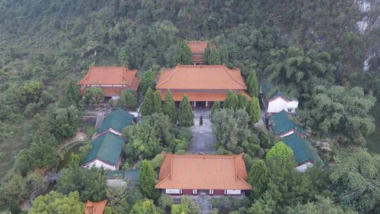 广西桂林阳朔十里画廊监山寺