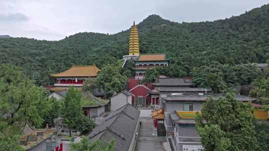 航拍宜阳灵山寺