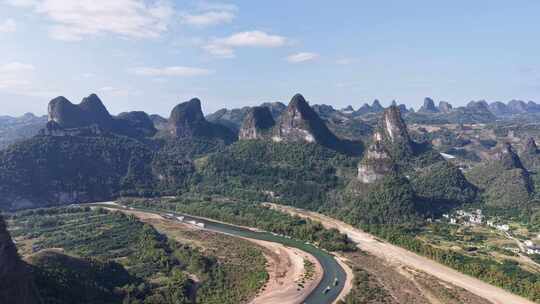 广西桂林山水桂林漓江风光航拍