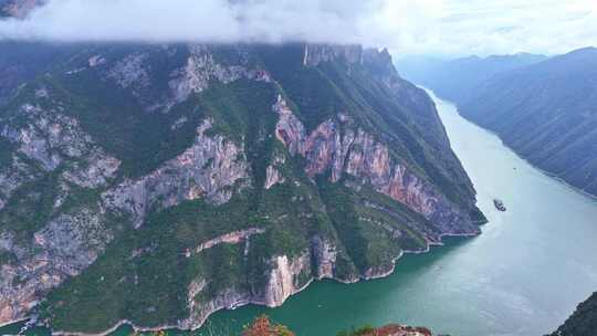 三峡红叶