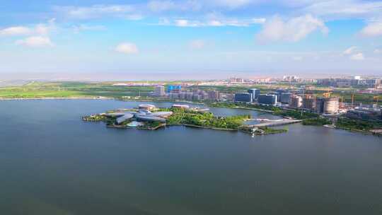 上海市临港新城滴水湖南岛航拍风光视频素材模板下载