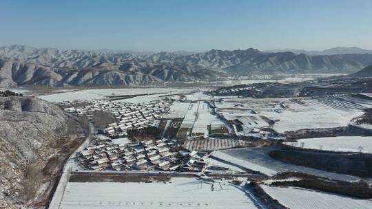 乡村雪景航拍 北方农村  土地