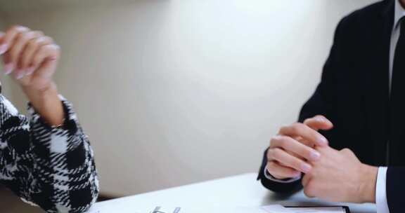 商务商业公司签约合作成功