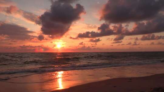 海边落日夕阳晚霞