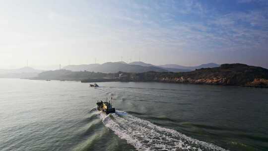 下尾岛海岛滩涂渔船自然风光航拍