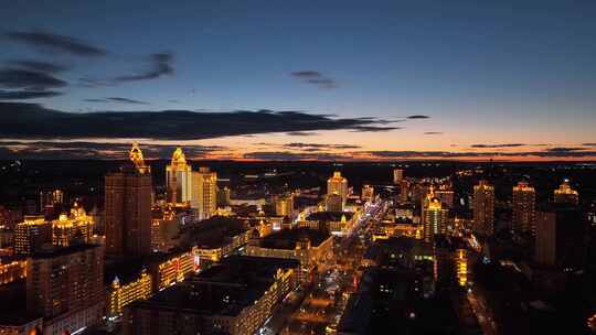 中国内蒙古呼伦贝尔满洲里市城市日落风光视频素材模板下载