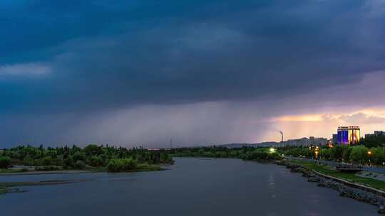 河面上的暴风雨闪电延时