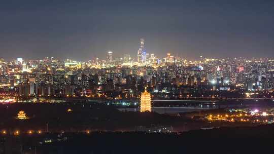 北京永定塔与国贸同框夜景