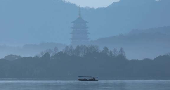 杭州西湖清晨雷峰塔远景