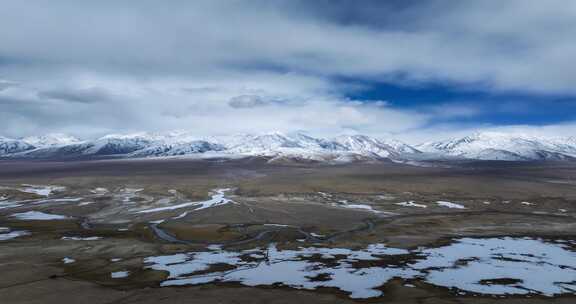（延时）新疆帕米尔高原昆仑雪山航拍