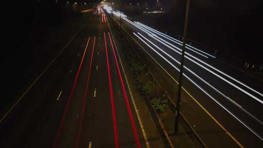 夜晚街道路灯亮起延时