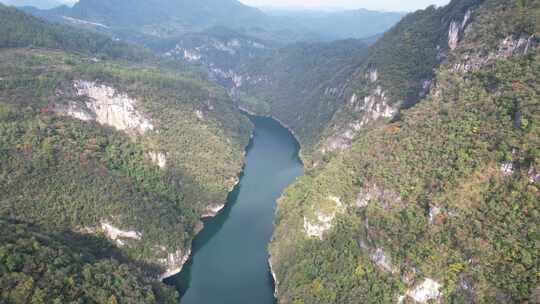 山间河流