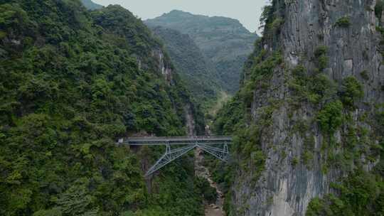 全国重点文物保护单位滇越铁路人字桥