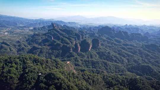 航拍韶关丹霞地貌丹霞山阳元峰长老峰景区