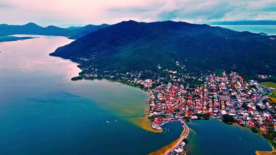 巴西海滩海洋自然风光全景航拍