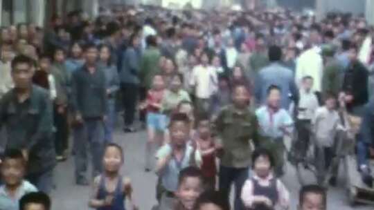 60 70 80年代中国社会