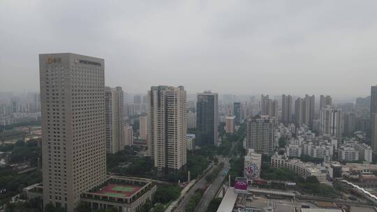 灰霾天气的城市景观