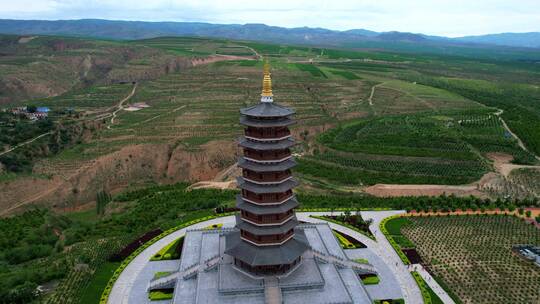 航拍山西繁峙县国宝艺术馆宝塔希区柯克