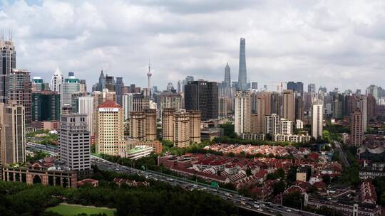 航拍上海城市高空腾飞上升大全景