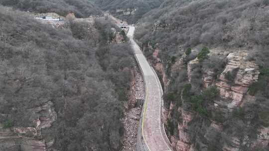 山 山路 山上 航拍 崎岖 陡峭