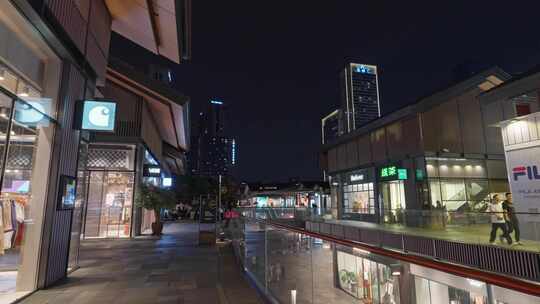 成都太古里商业街步行街购物中心夜景实时