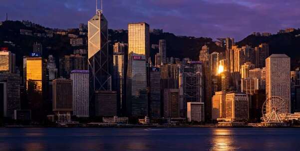 香港城市建筑群黄昏景观