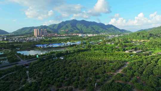 广东绿水青山水库自然风光4k航拍