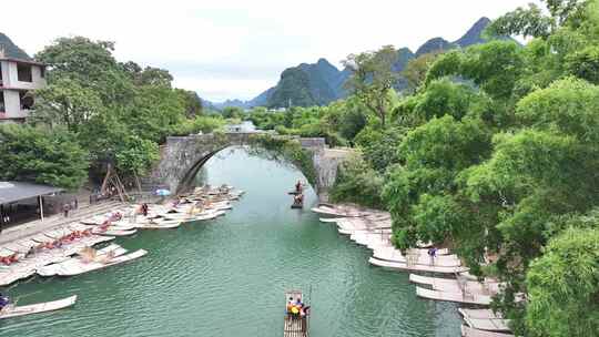 中国广西桂林市阳朔县白沙镇遇龙河