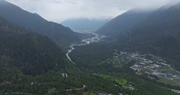 西藏林芝地区波密县城寺庙雪山高空航拍