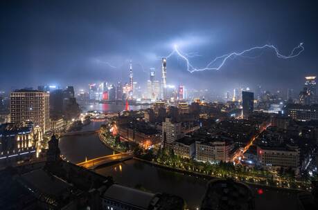 上海闪电夜景 广角 节选 4K 30FPS