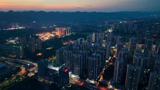 航拍重庆科学城大学城熙街夜景