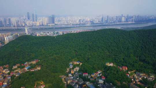 长沙岳麓山自然风光航拍