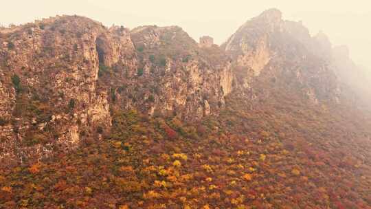 北京秋天司马台长城群山红叶大气航拍