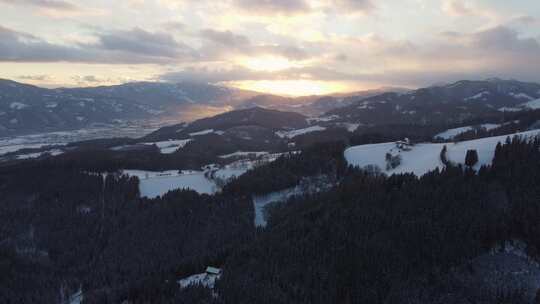 雪，傍晚，山，房子