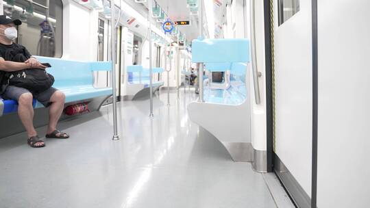 上海地铁9号线内景视频素材模板下载