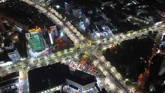 夜晚城市道路交通航拍下班车流路况夜景