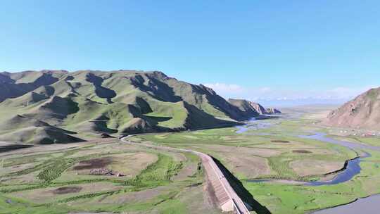 新疆独库公路唐古拉风暴天山神秘大峡谷