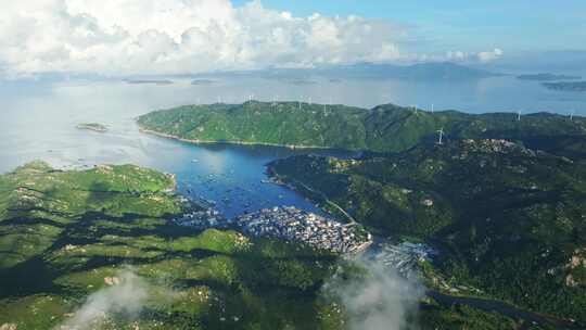 广东上川岛海岛风车山日出风力发电清洁能源